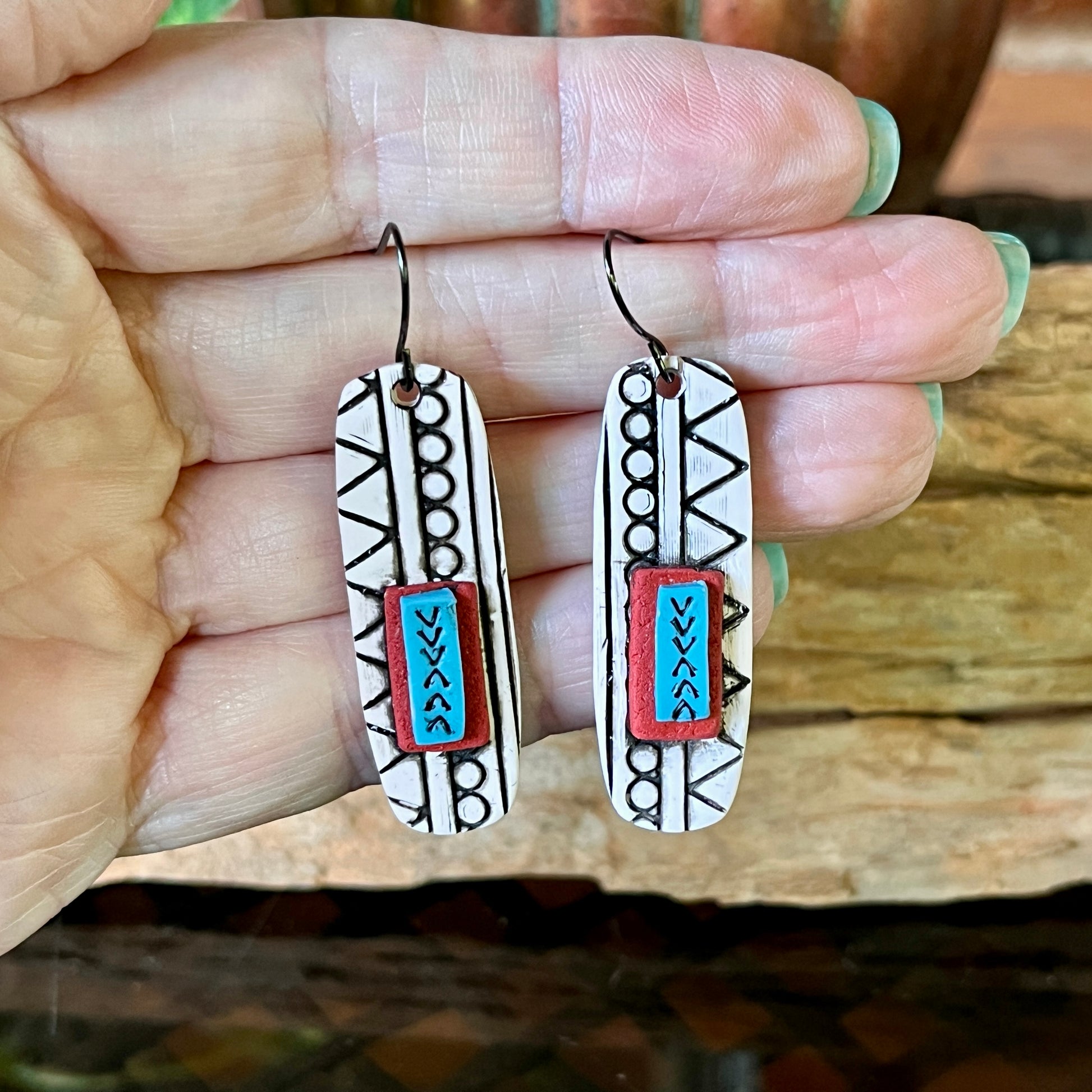 Cream, Rust, and Turquoise Wires Southwestern Style
